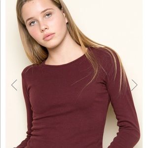Red sweater top brandy Melville